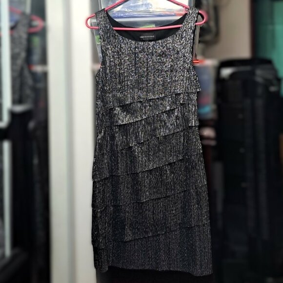 New Connected Apparel Women's Sleeveless Multi-Layered Metallic Party Dress NWOT - Picture 1 of 4